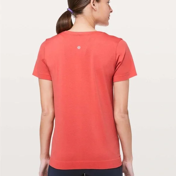 Lululemon Swiftly Tech Short Sleeve (Breeze) *Relaxed Fit - Picture 4 of 5